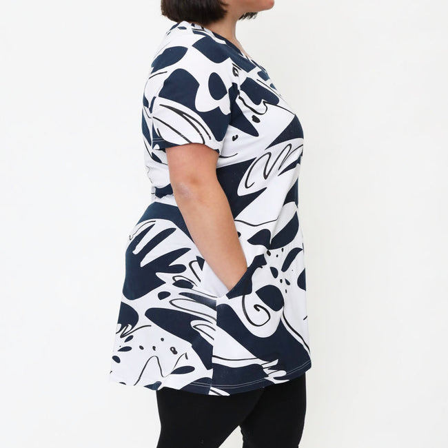 Mia Tunic in Hands Print